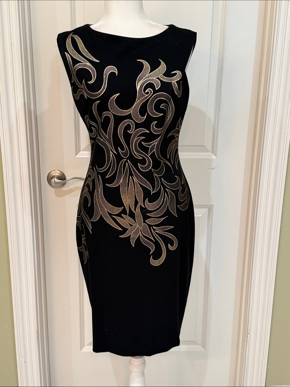 Cache Feminine Elegant Little Black Sheath Dress with Gold